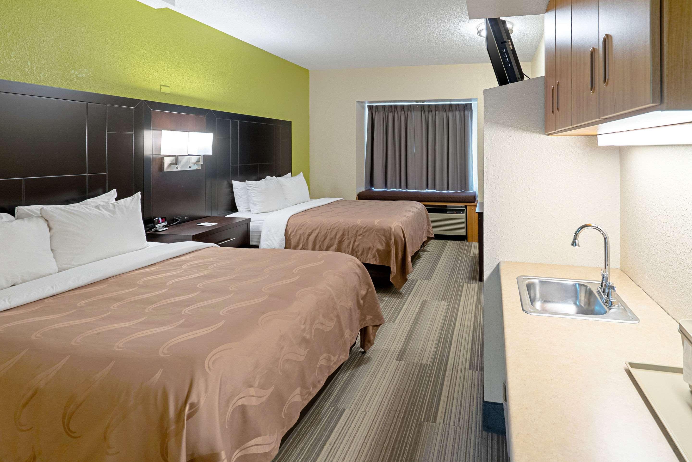 Quality Inn & Suites Robbinsville Exterior photo